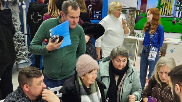 Посетителей стенда Крыма на ВДНХ научили финансовой грамотности 