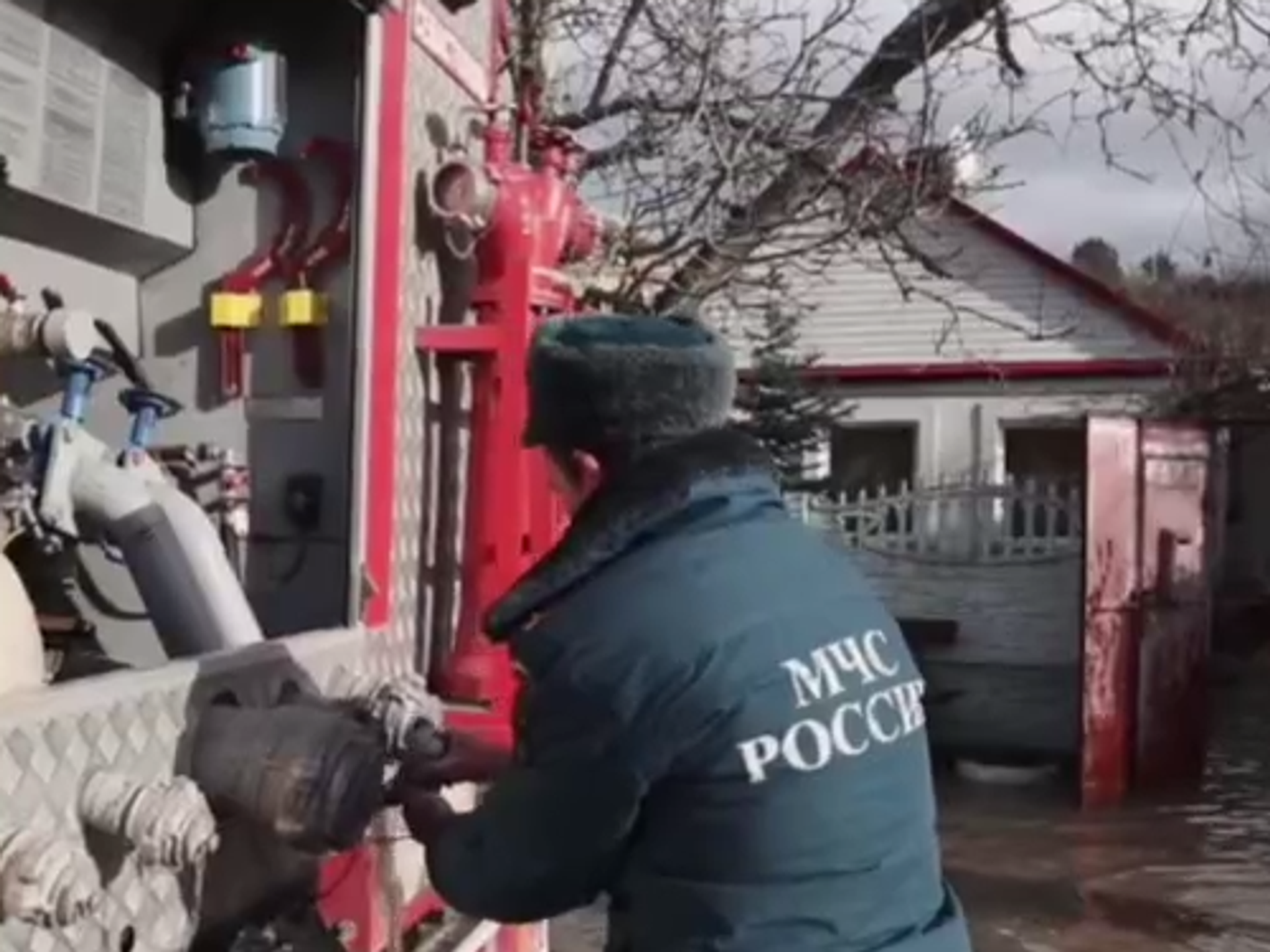 Дома ушли под воду: ситуация в Севастополе после паводка на реке Черная -  РИА Новости Крым, 19.01.2024