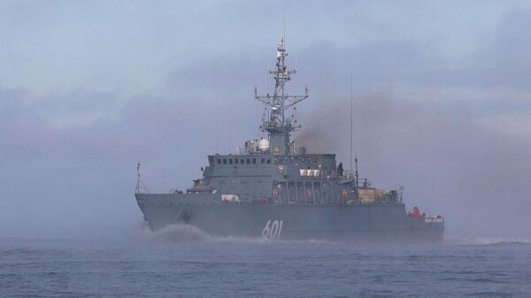 Экипажи тральщиков ЧФ отработали противоминные действия в Черном море