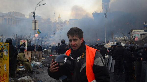 Журналист Сергей Мельник на Майдане в Киеве, 2014 год