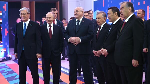 Президент РФ В. Путин принял участие в церемонии открытия Игр Будущего 