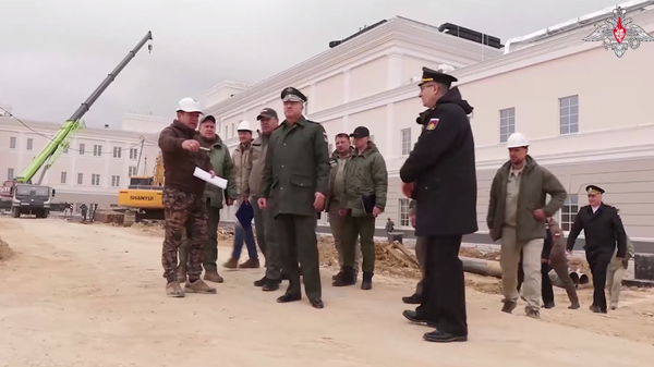 Замминистра обороны РФ Иванов проверил строительство госпитального комплекса в Севастополе