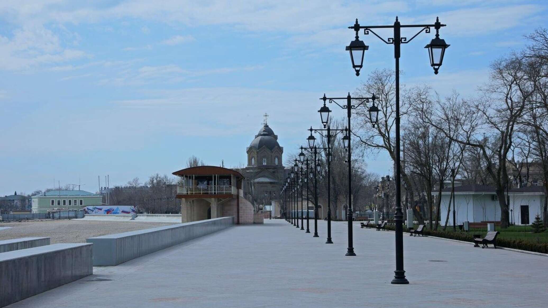 В Евпатории после реконструкции открыли набережную Терешковой - РИА Новости  Крым, 13.03.2024