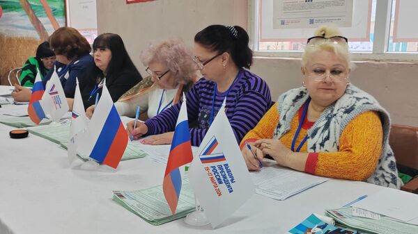 Избирательные участки на выборах президента России в Херсонской области (Геническ)