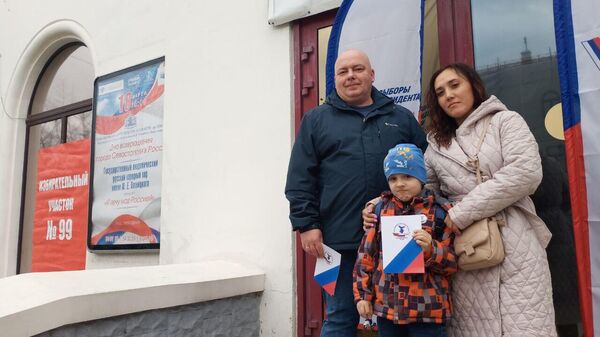 Избиратели в Севастополе