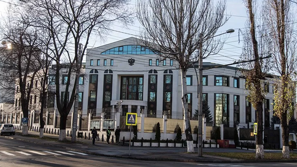 Здание посольства РФ в Кишиневе. Архивное фото