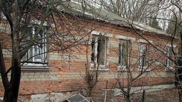 Последствия обстрела села Попово-Лежачи в Курской области