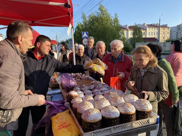 Предпасхальная ярмарка в Симферополе Предпасхальная ярмарка в Симферополе