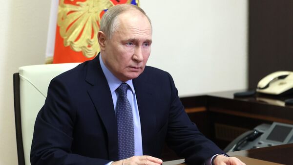 Президент Владимир Путин провел совещание Совбеза РФ