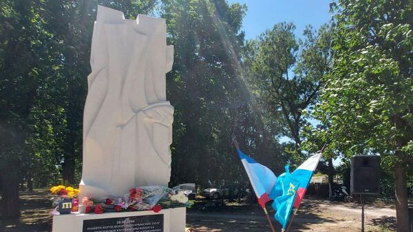 В Симферопольском районе Крыма открыли памятник жертвам депортации