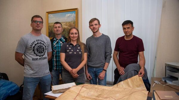 Специалисты Никитского ботсада в биосферном заповеднике Аскания-Нова в Херсонской области