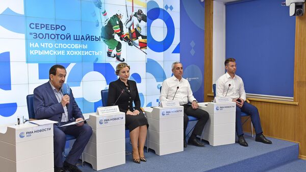 Пресс-конференция Серебро Золотой шайбы: на что способны крымские хоккеисты?