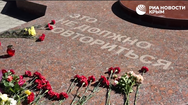 Память депортированных народов почтили в Крыму 