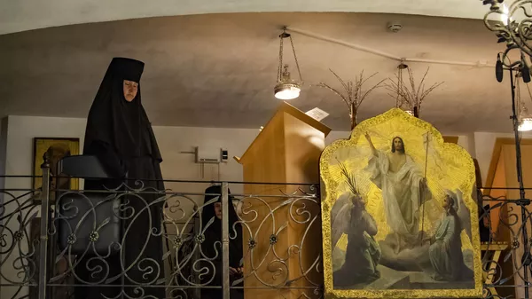 На хорах в монастырском храме На хорах в монастырском храме
