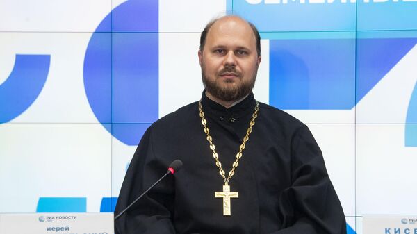 Руководитель отдела по делам семьи Симферопольской и Крымской епархии иерей Михаил Шепельский