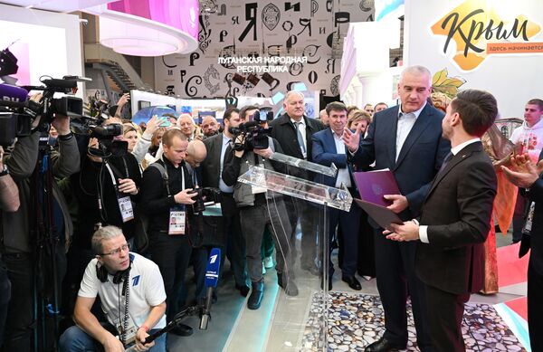 Выставка Россия. Республика Крым. День региона