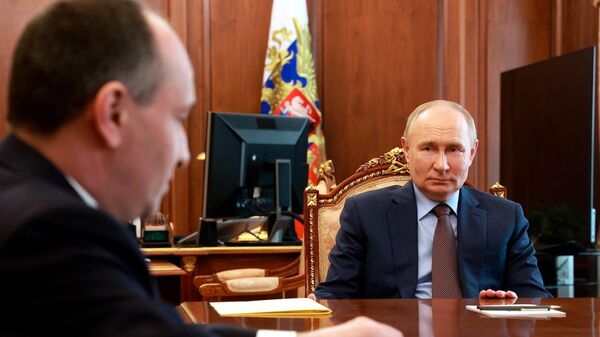 Встреча Владимир Путина с председателем Счётной палаты Борисом Ковальчуком.