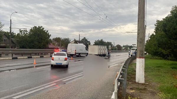 В Симферополе автомобиль насмерть сбил пешехода