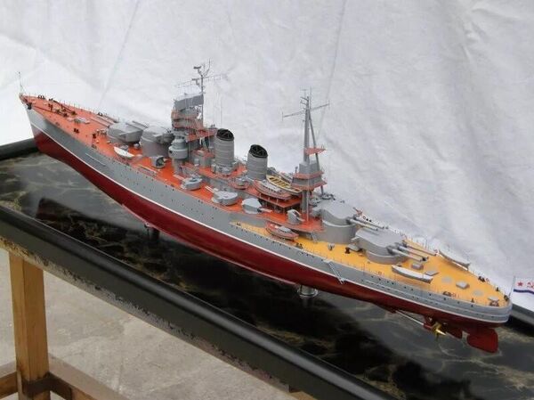 Модель линкора Новороссийск Модель линкора Новороссийск