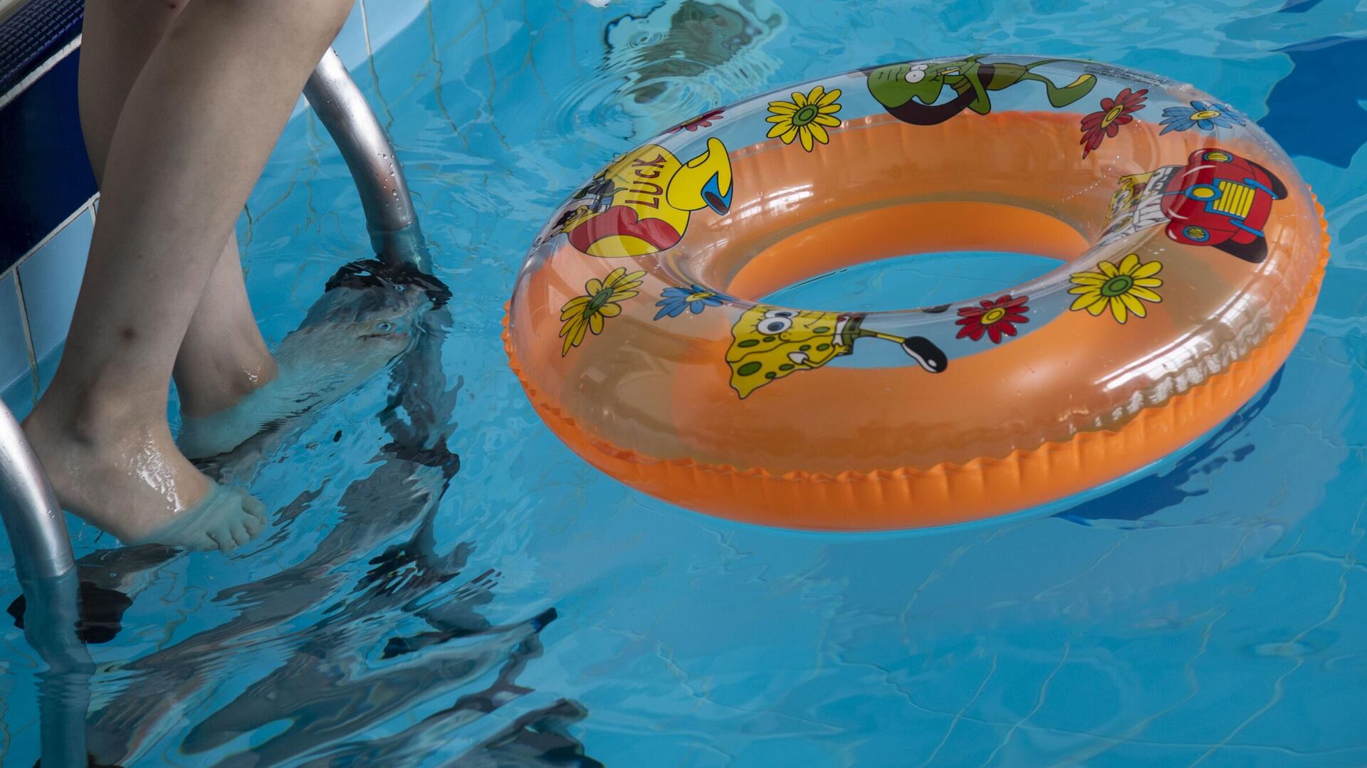 Круг на воде - РИА Новости, 1920, 27.07.2025