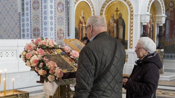 Во Владимирском соборе Херсонеса перед чудотворной иконой Умягчение злых сердец — Донецкая прошел молебен