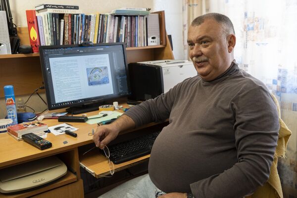 Крымский писатель и издатель Сергей Малышев Крымский писатель и издатель Сергей Малышев