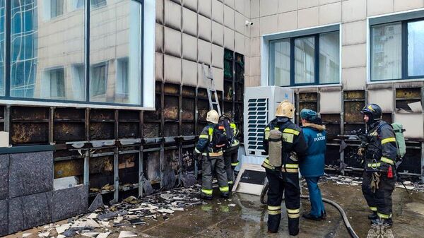 Пожар во Дворце культуры рыбаков в Севастополе