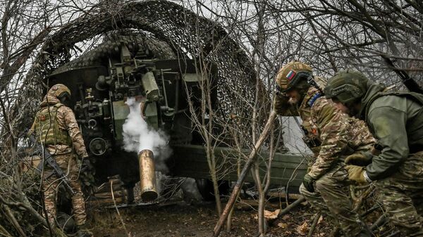 Стрельба снарядами Краснополь из гаубицы 2А65 Мста-Б ЦВО 