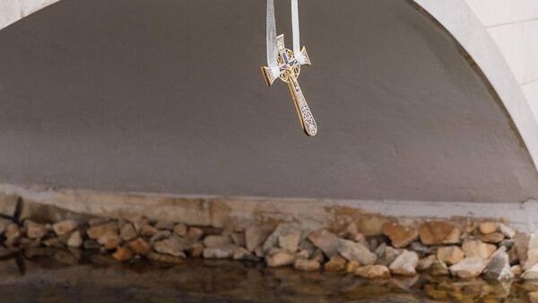 В Новом Херсонесе освятили реку Героон перед Крещением В Новом Херсонесе освятили реку Героон перед Крещением