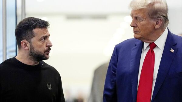 Президент США Дональд Трамп с Владимиром Зеленским в Нью-Йорке