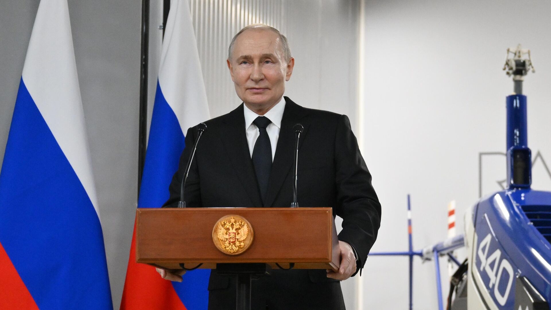 Рабочая поездка президента Владимира Путина в Санкт-Петербург Рабочая поездка президента Владимира Путина в Санкт-Петербург - РИА Новости, 1920, 19.02.2025