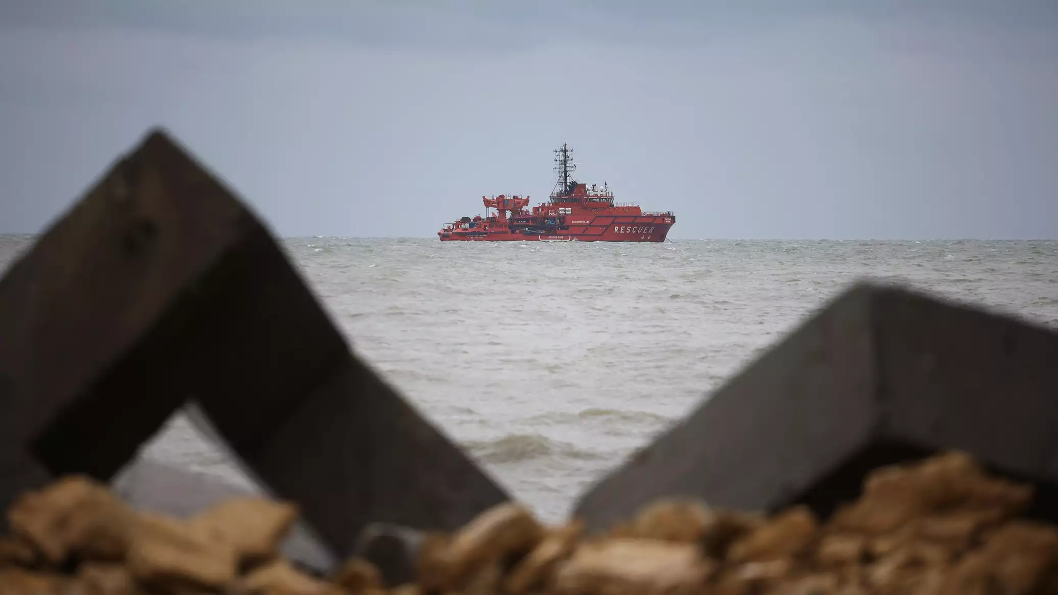 Фото последствий разлива мазута Мазут со дна Черного моря стали собирать новым способом - РИА Новости Крым, 28.0