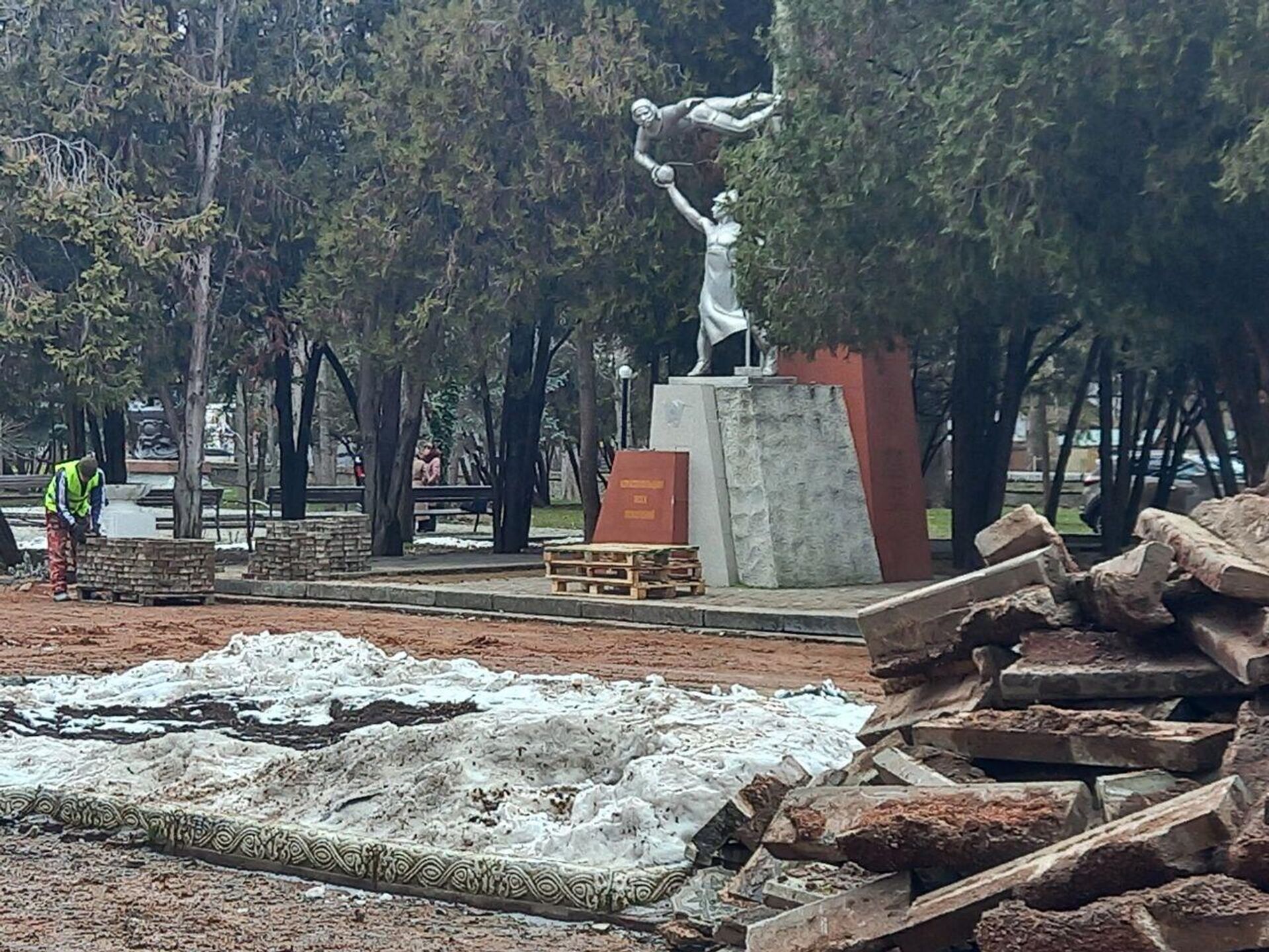 Реконструкция Детского парка в Симферополе - РИА Новости, 1920, 04.03.2025