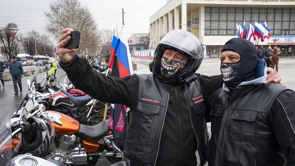 Автомотопробег мотоклуба Ночные волки в честь воссоединения Крыма с Россией из Симферополя в Севастополь Автомотопробег мотоклуба Ночные волки в честь воссоединения Крыма с Россией из Симферополя в Севастополь