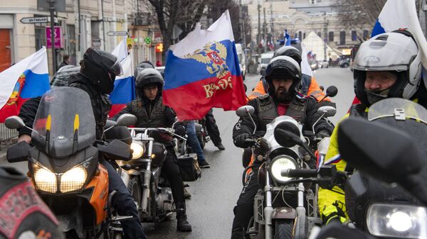 Автомотопробег мотоклуба Ночные волки в честь воссоединения Крыма с Россией из Симферополя в Севастополь Автомотопробег мотоклуба Ночные волки в честь воссоединения Крыма с Россией из Симферополя в Севастополь