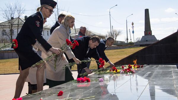 В Крыму почтили память жертв деревни Хатынь