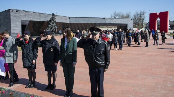 В Крыму почтили память жертв деревни Хатынь