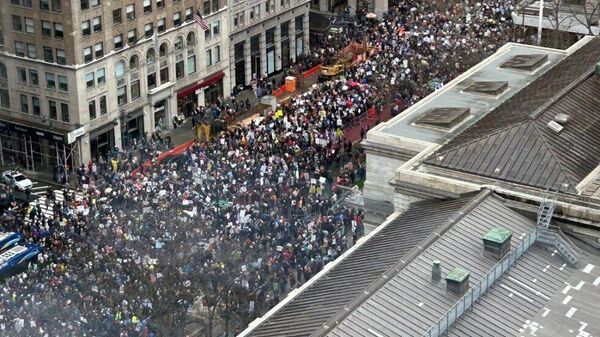 Протесты в США и Европе против Трампа