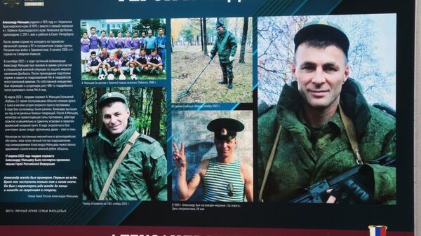В честь 81-й годовщины начала Крымской наступательной операции в Симферополе открылась выставка Герои и подвиги В честь 81-й годовщины начала Крымской наступательной операции в Симферополе открылась выставка Герои и подвиги