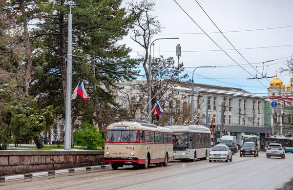 В Симферополе запустили Троллейбус Победы В Симферополе запустили Троллейбус Победы