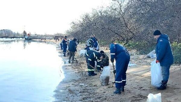 Выброс мазута в Керчи Выброс мазута в Керчи
