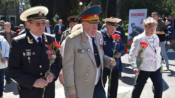 В Алуште отметили годовщину освобождения города от немецких захватчиков В Алуште отметили годовщину освобождения города от немецких захватчиков