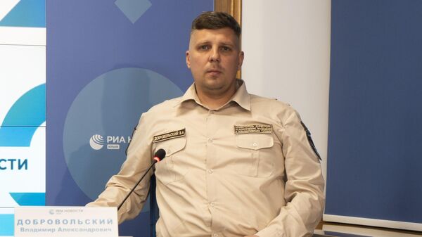 Заместитель директора по экологическому просвещению и познавательному туризму ФГБУ Заповедный Крым Владимир Добровольский Заместитель директора по экологическому просвещению и познавательному туризму ФГБУ Заповедный Крым Владимир Добровольский