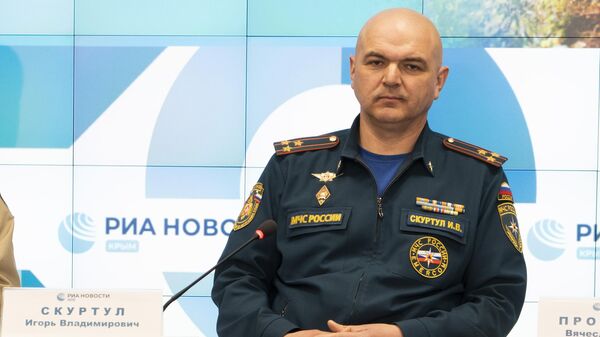 Заместитель начальника ГУ – начальник управления надзорной деятельности и профилактической работы ГУ МЧС РФ по РК, полковник внутренней службы Игорь Скуртул Заместитель начальника ГУ – начальник управления надзорной деятельности и профилактической работы ГУ МЧС РФ по РК, полковник внутренней службы Игорь Скуртул