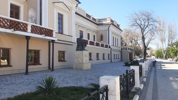 Феодосия готовится встречать туристов