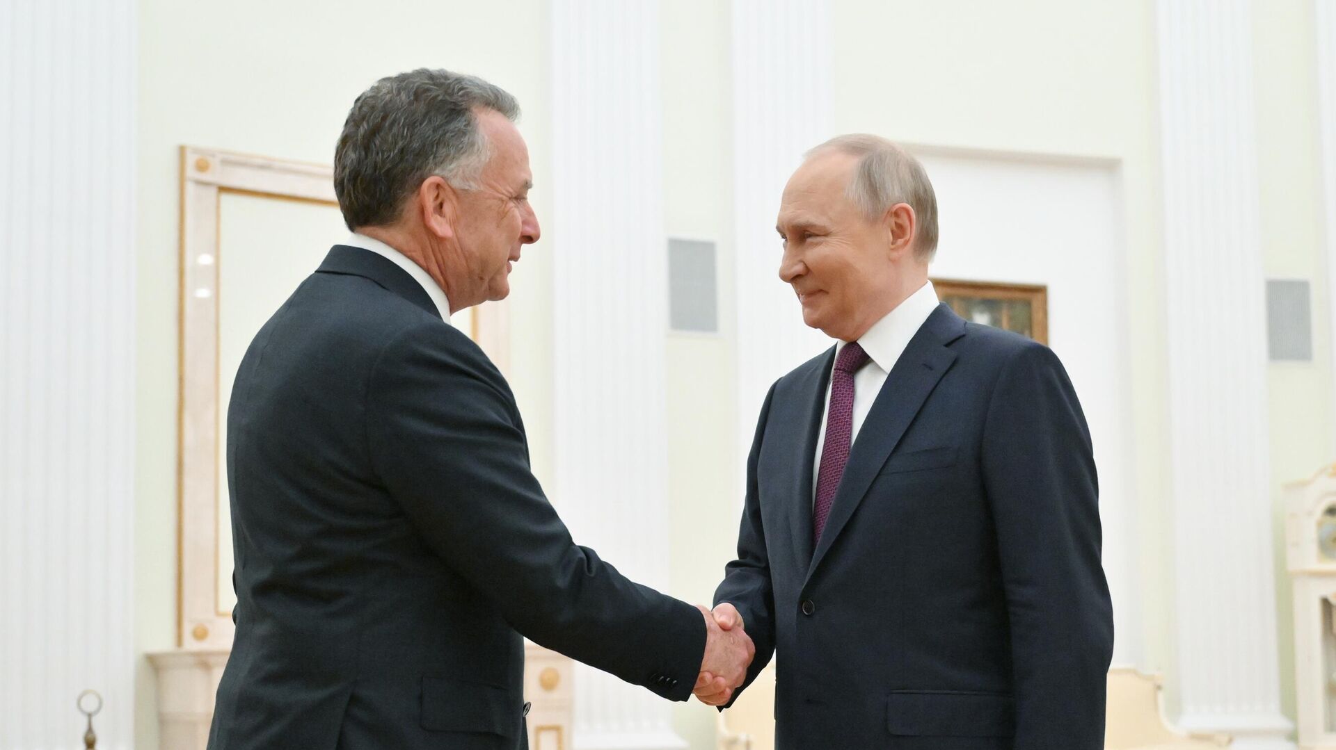 Президент Владимир Путин встретился со спецпосланником президента США Стивеном Уиткоффом - РИА Новости, 1920, 25.04.2025