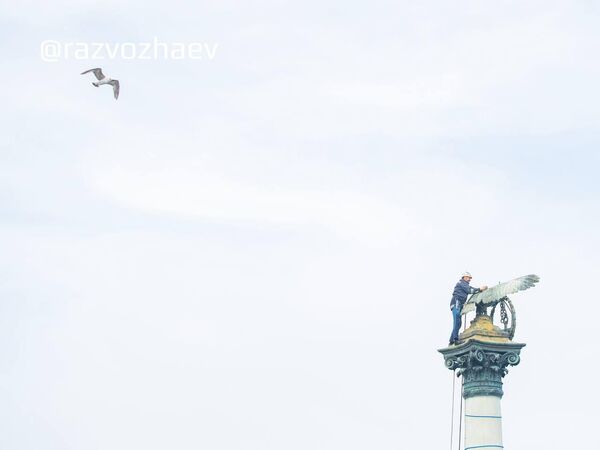 Промышленные альпинисты привели в порядок памятник затопленным кораблям в Севастополе Промышленные альпинисты привели в порядок памятник затопленным кораблям в Севастополе