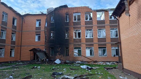 ВСУ ударили по заводу и школе в Курской области