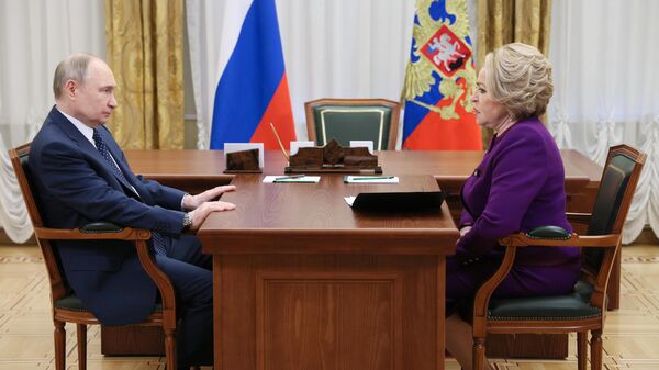 Президент Владимир Путин встретился с председателем Совета Федерации Валентиной Матвиенко