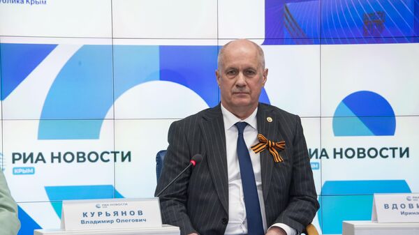И.о. ректора Крымского федерального университета им. В.И. Вернадского Владимир Курьянов И.о. ректора Крымского федерального университета им. В.И. Вернадского Владимир Курьянов